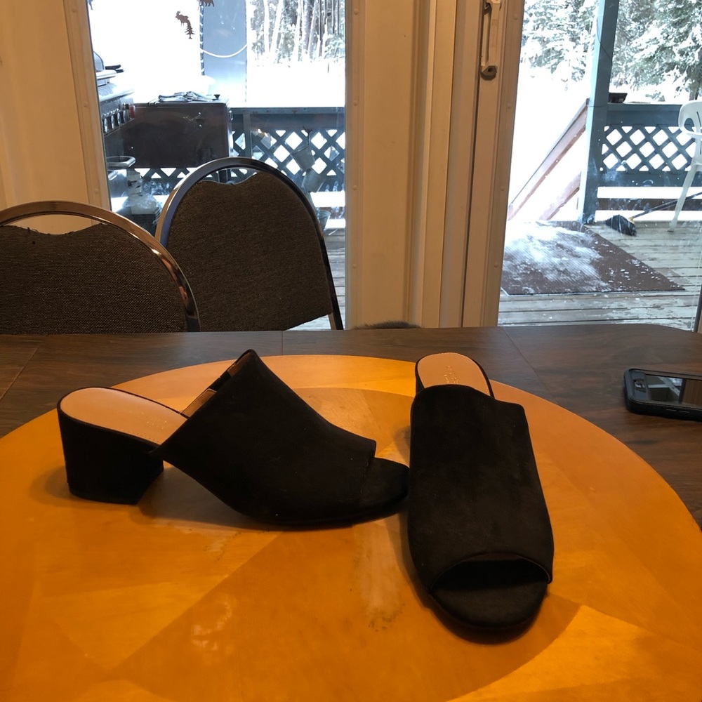 Heeled sandals